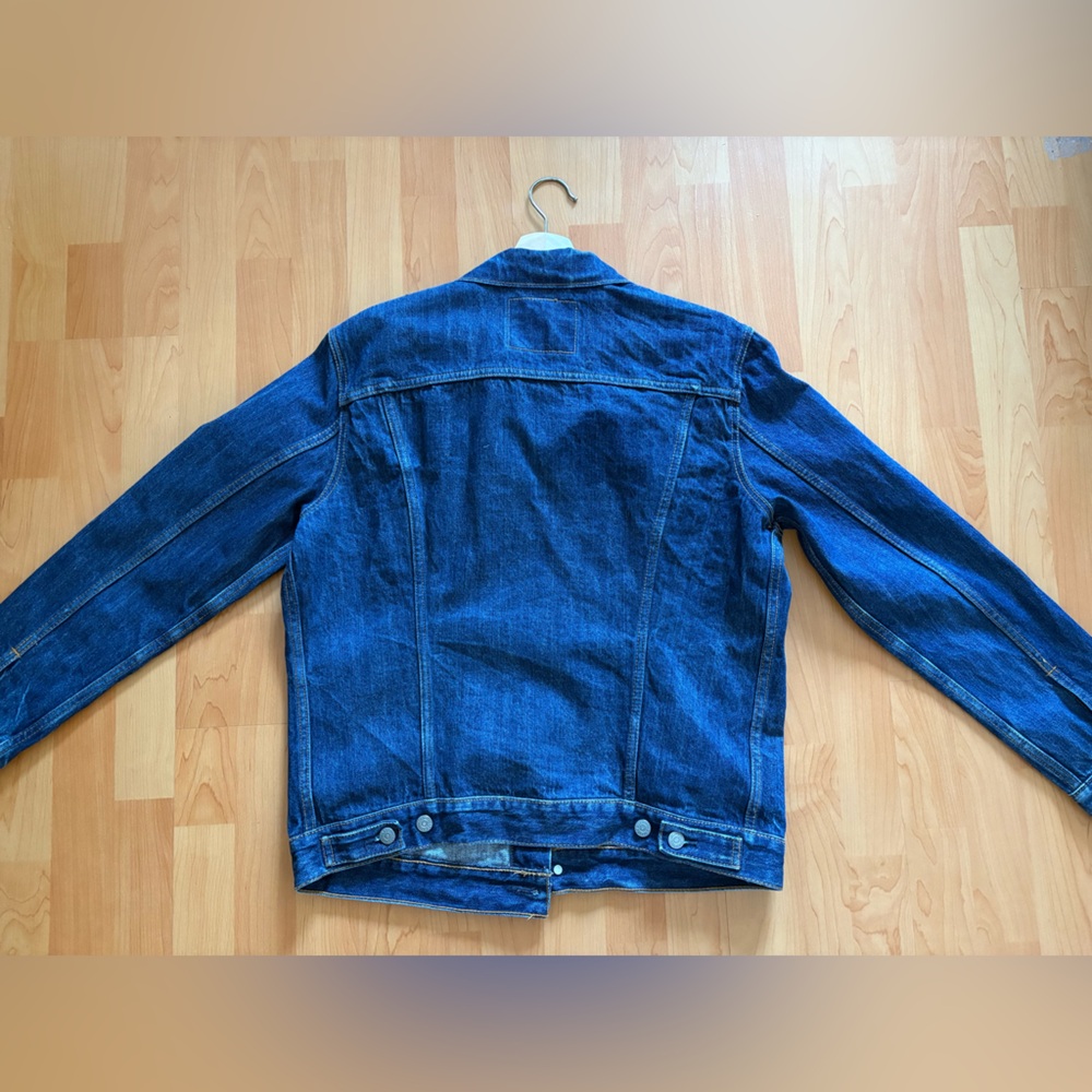 Levi's Men’s Denim Jacket - Picture 2 of 7